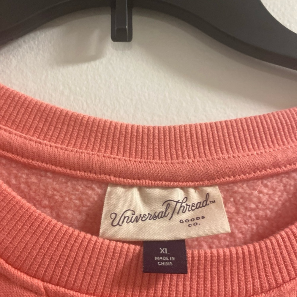 Universal Thread Pink Pullover - Picture 3 of 6